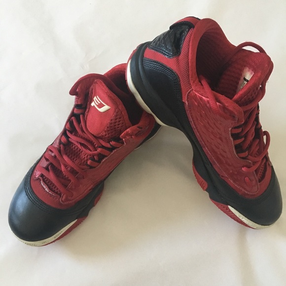 chris paul youth basketball shoes